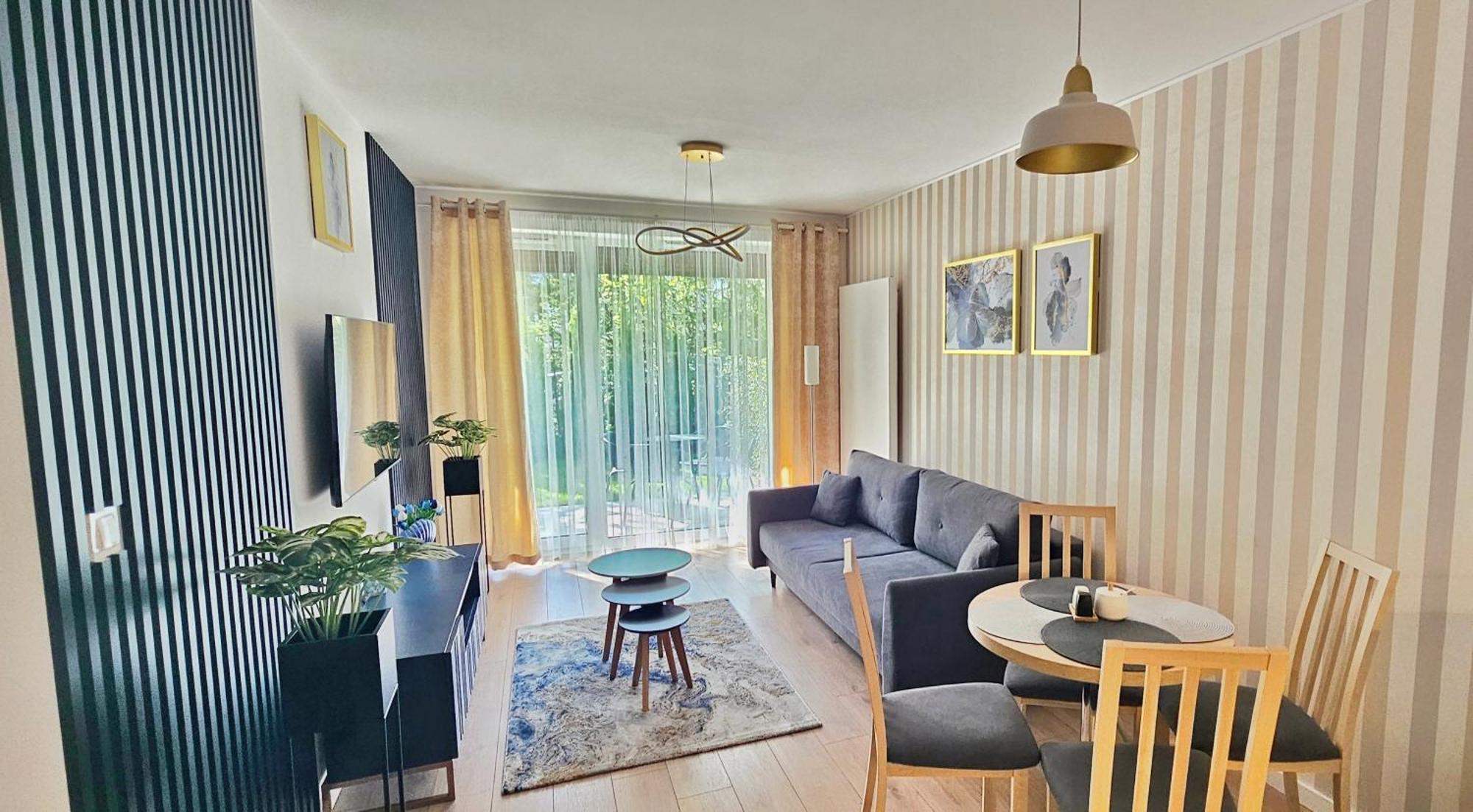 Apartament Whiteblue Kolobrzeg Z Duzym Ogrodkiem - 100 M Od Plazy! Whiteblue Kolberg Apartment Mit Grossem Garten - 100 M Vom Strand Entfernt! Whiteblue Kolobrzeg Apartman S Velkou Zahradou - 100 M Od Plaze! Exterior foto