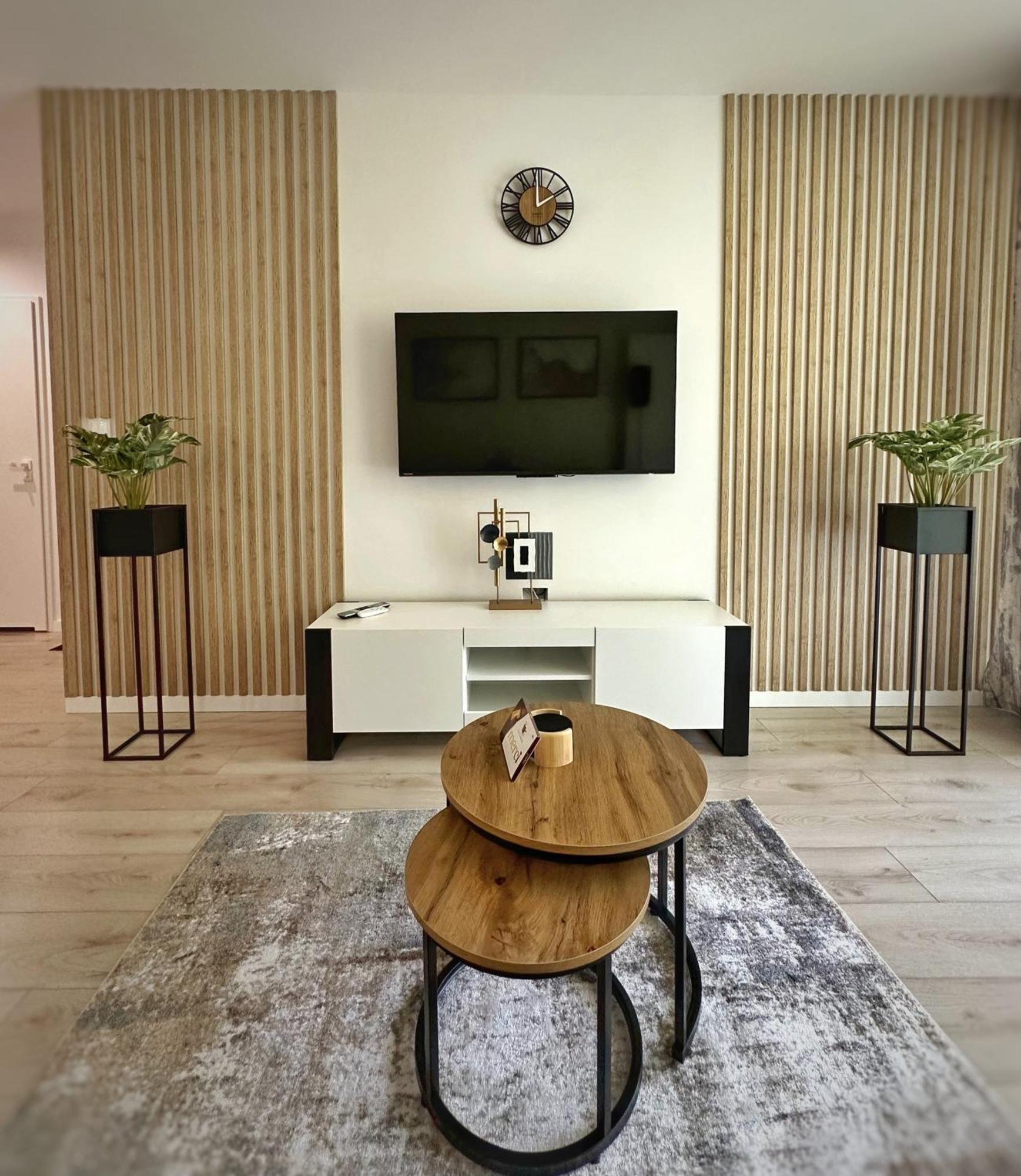 Apartament Whiteblue Kolobrzeg Z Duzym Ogrodkiem - 100 M Od Plazy! Whiteblue Kolberg Apartment Mit Grossem Garten - 100 M Vom Strand Entfernt! Whiteblue Kolobrzeg Apartman S Velkou Zahradou - 100 M Od Plaze! Exterior foto